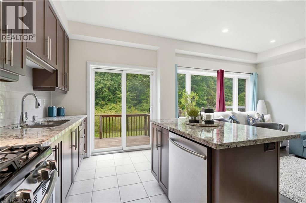 161 KINSMAN Drive - Image 16