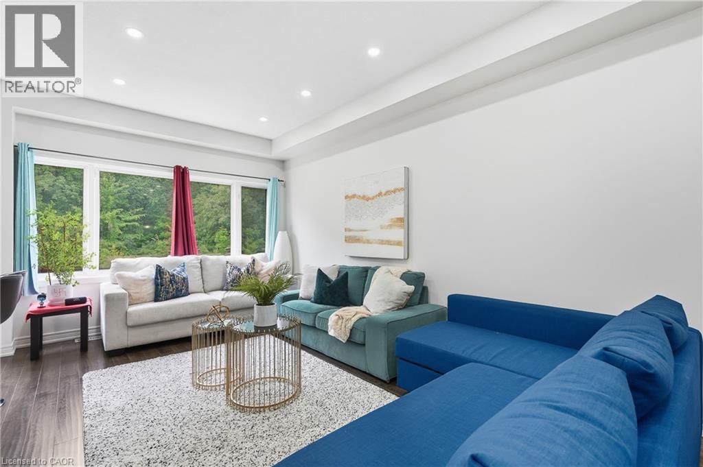 161 KINSMAN Drive - 11