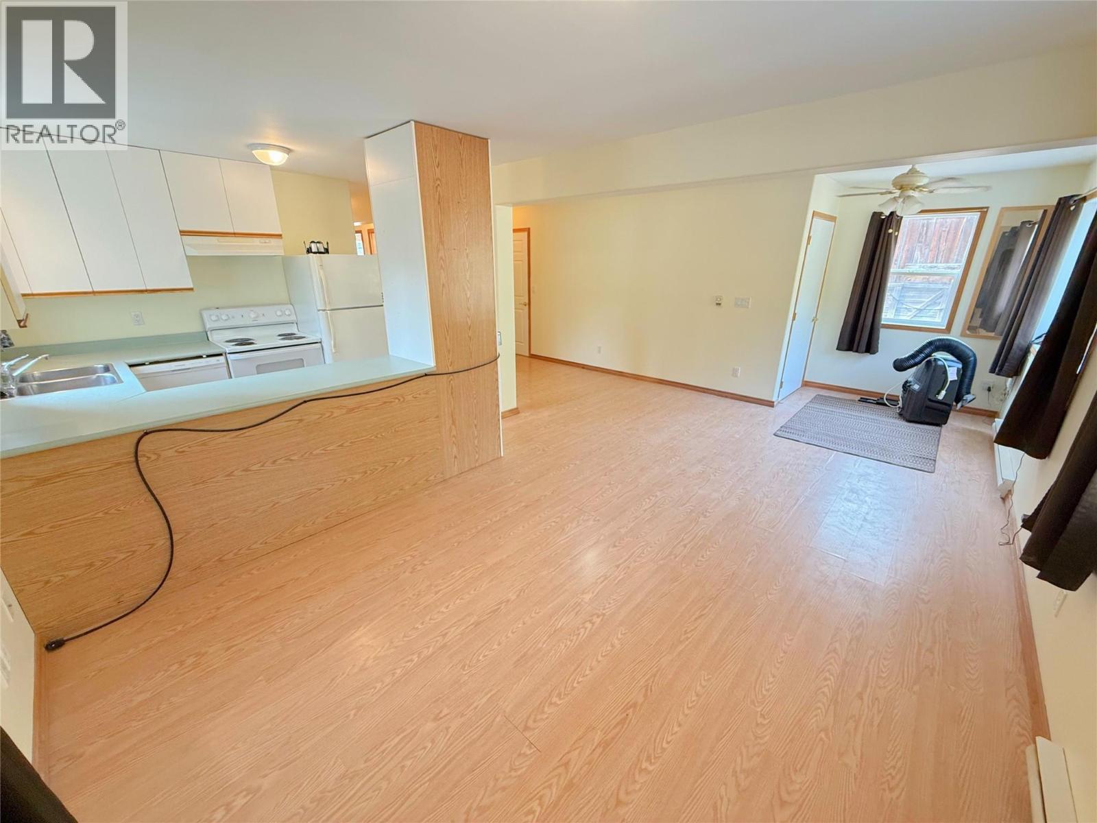1827 Front Street - 28