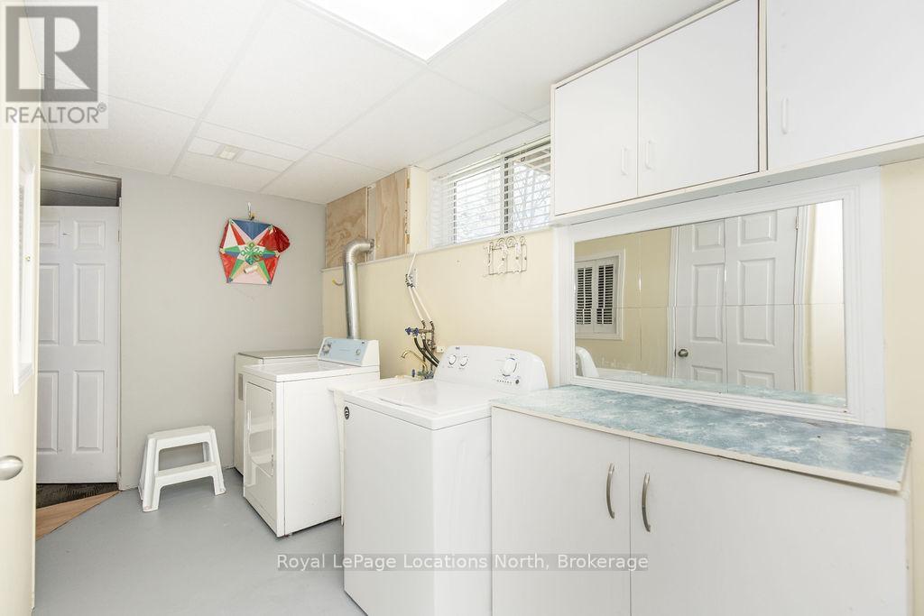 45 WILLIAM AVENUE - 28