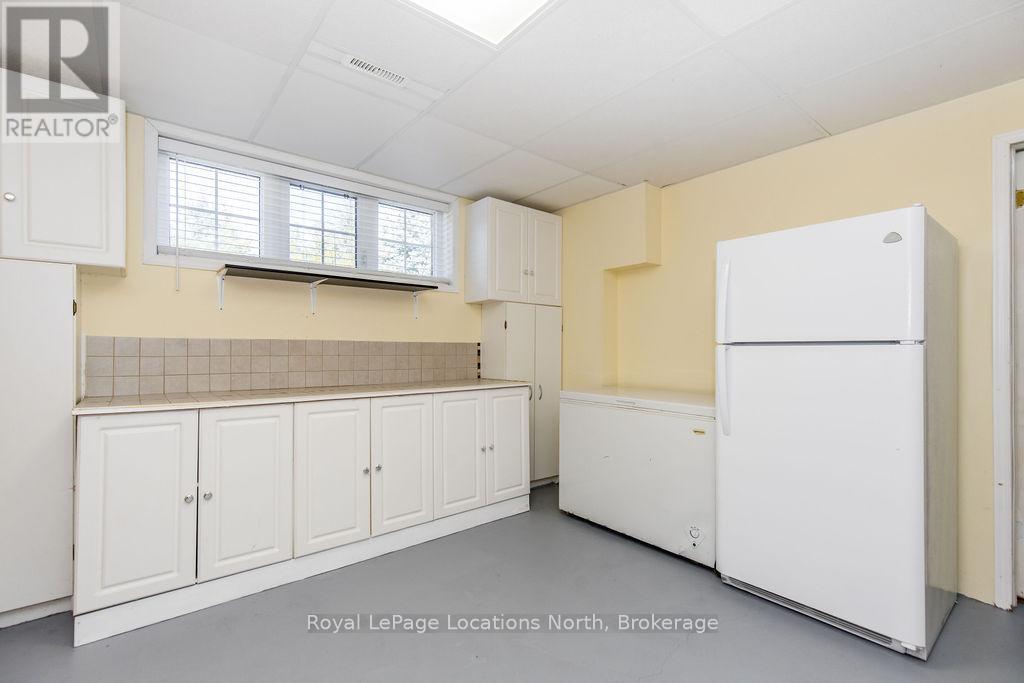 45 WILLIAM AVENUE - 30