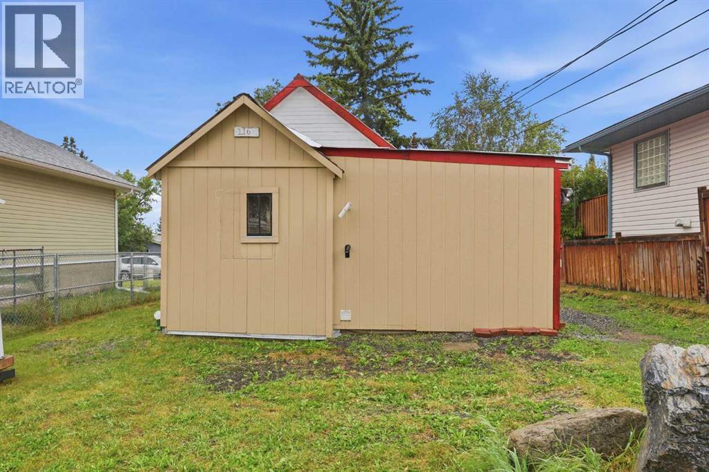 116 Frontenac Avenue NW - 16