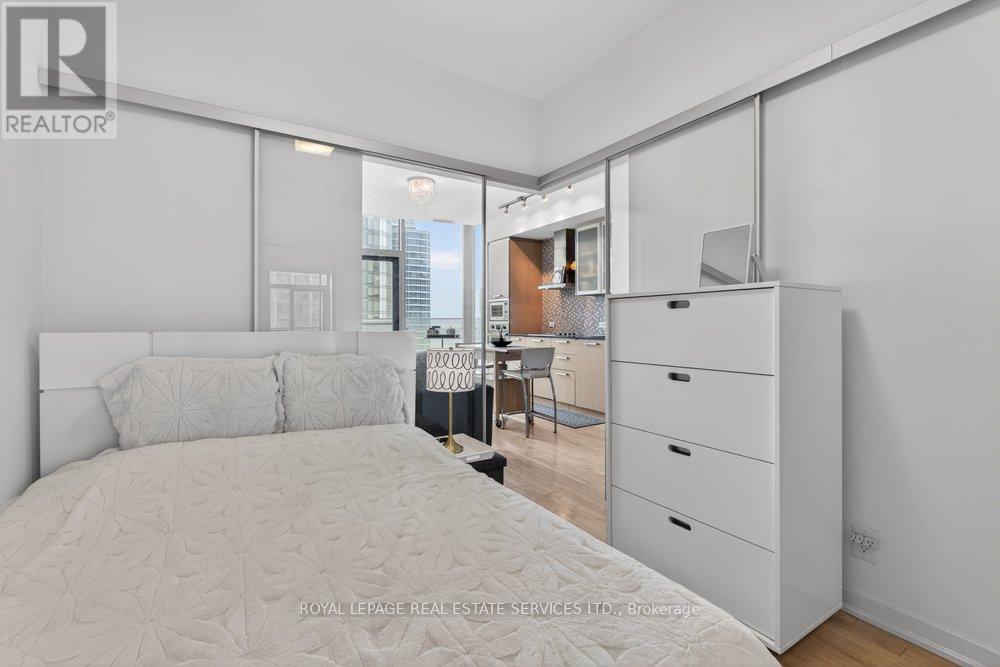 #1804 14 YORK STREET - Image 26