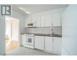 203 - 10 Shallmar Boulevard, Toronto, ON M5N1J4 Photo 12