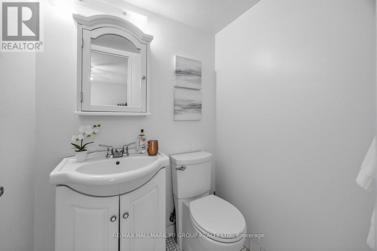 #401 15 VICORA LINKWAY - 14