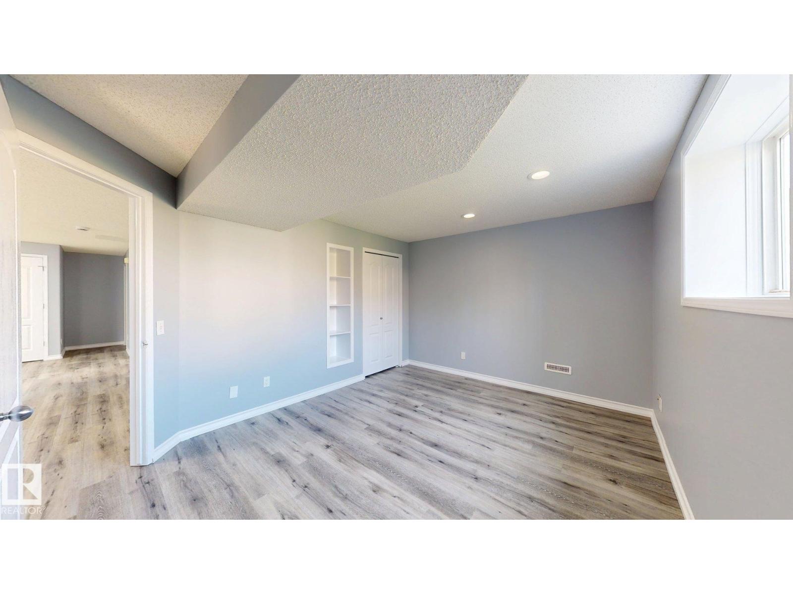 7848 7 Avenue SW - Photo 10