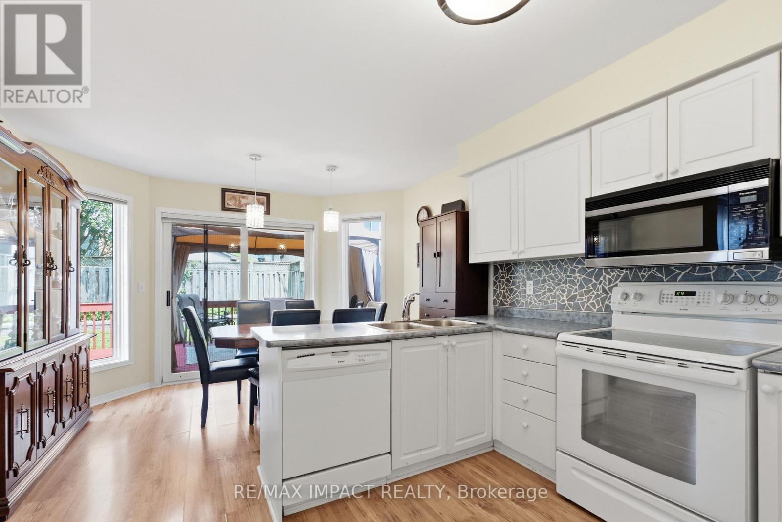 106 MCFEETERS CRESCENT - Image 14
