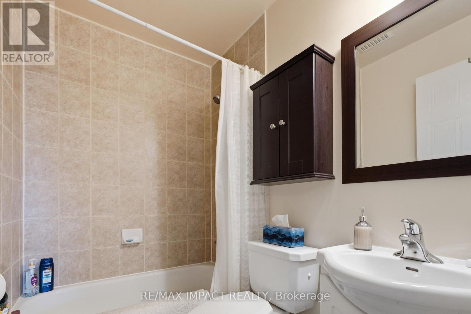 106 MCFEETERS CRESCENT - Image 24