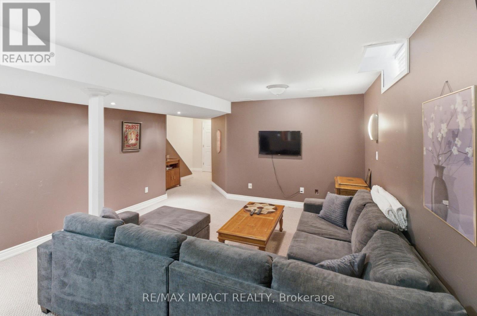 106 MCFEETERS CRESCENT - Image 27