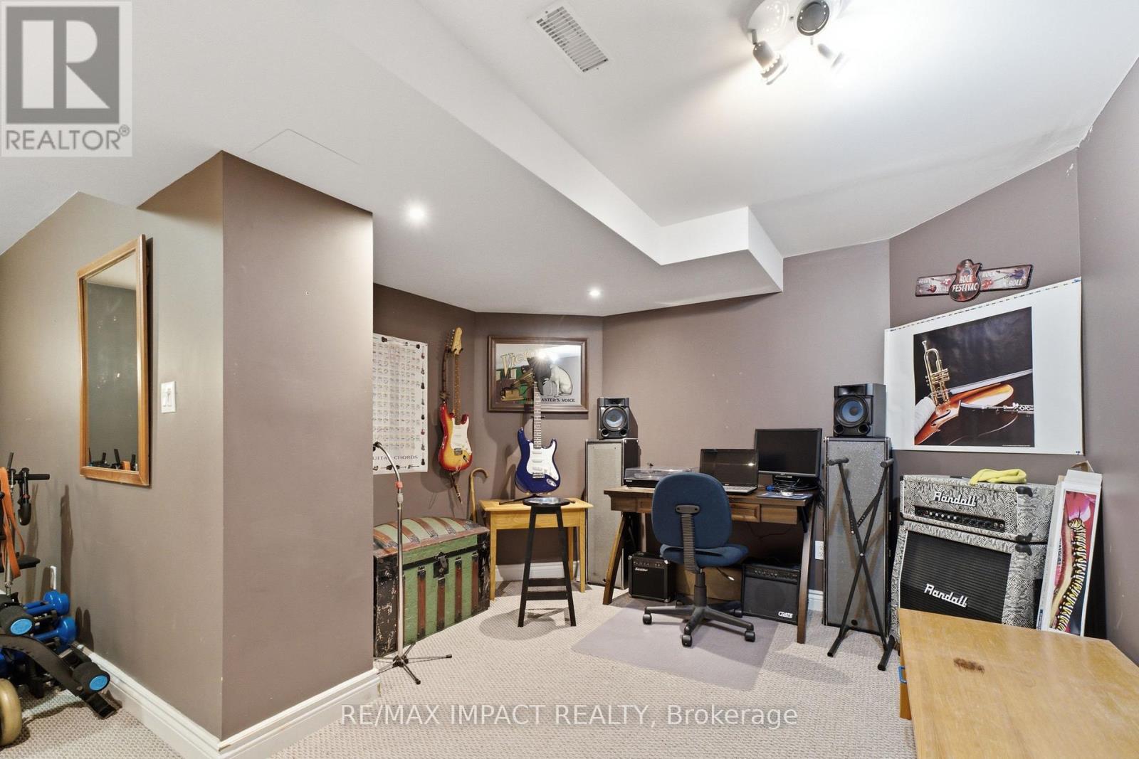 106 MCFEETERS CRESCENT - Image 28