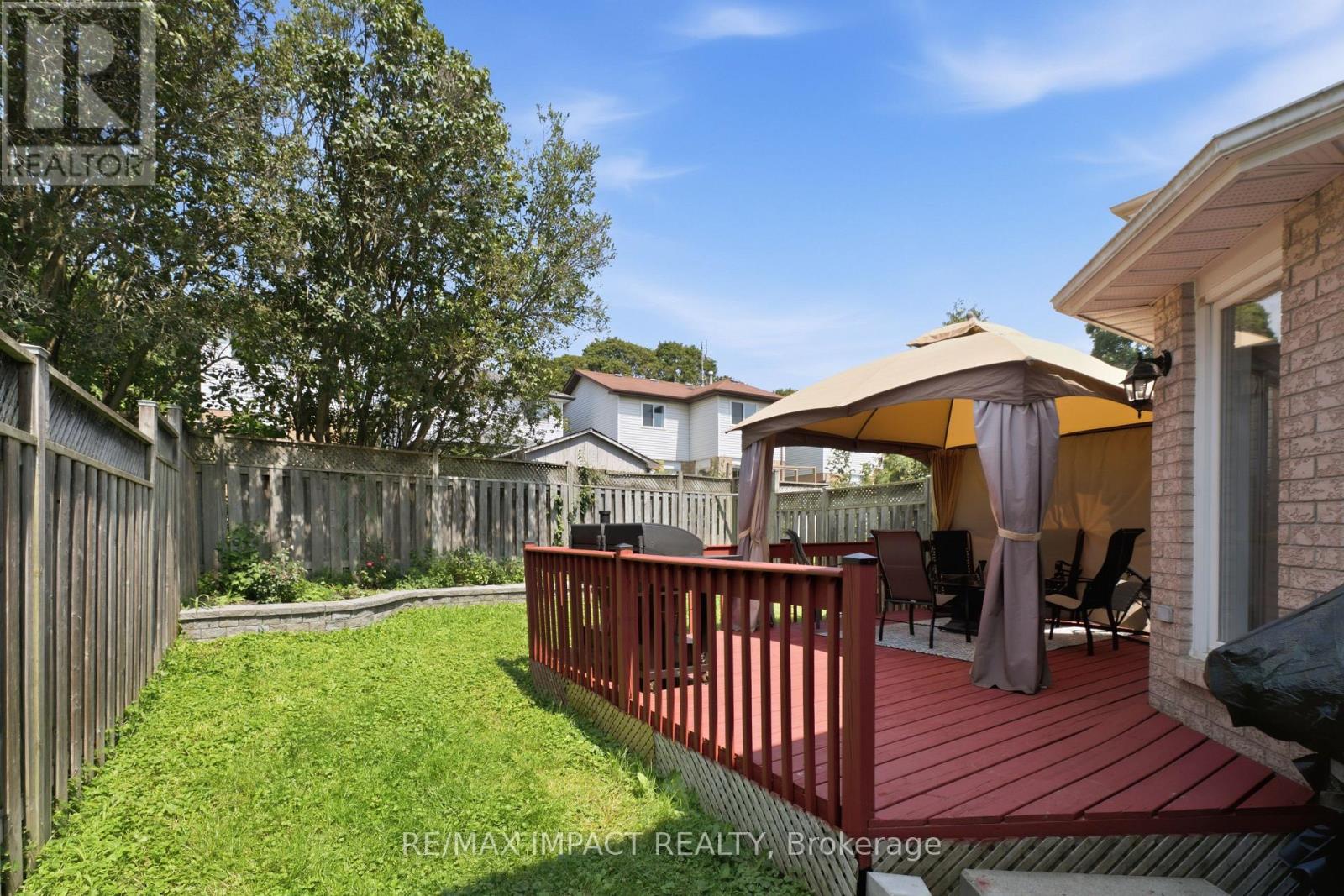 106 MCFEETERS CRESCENT - 32