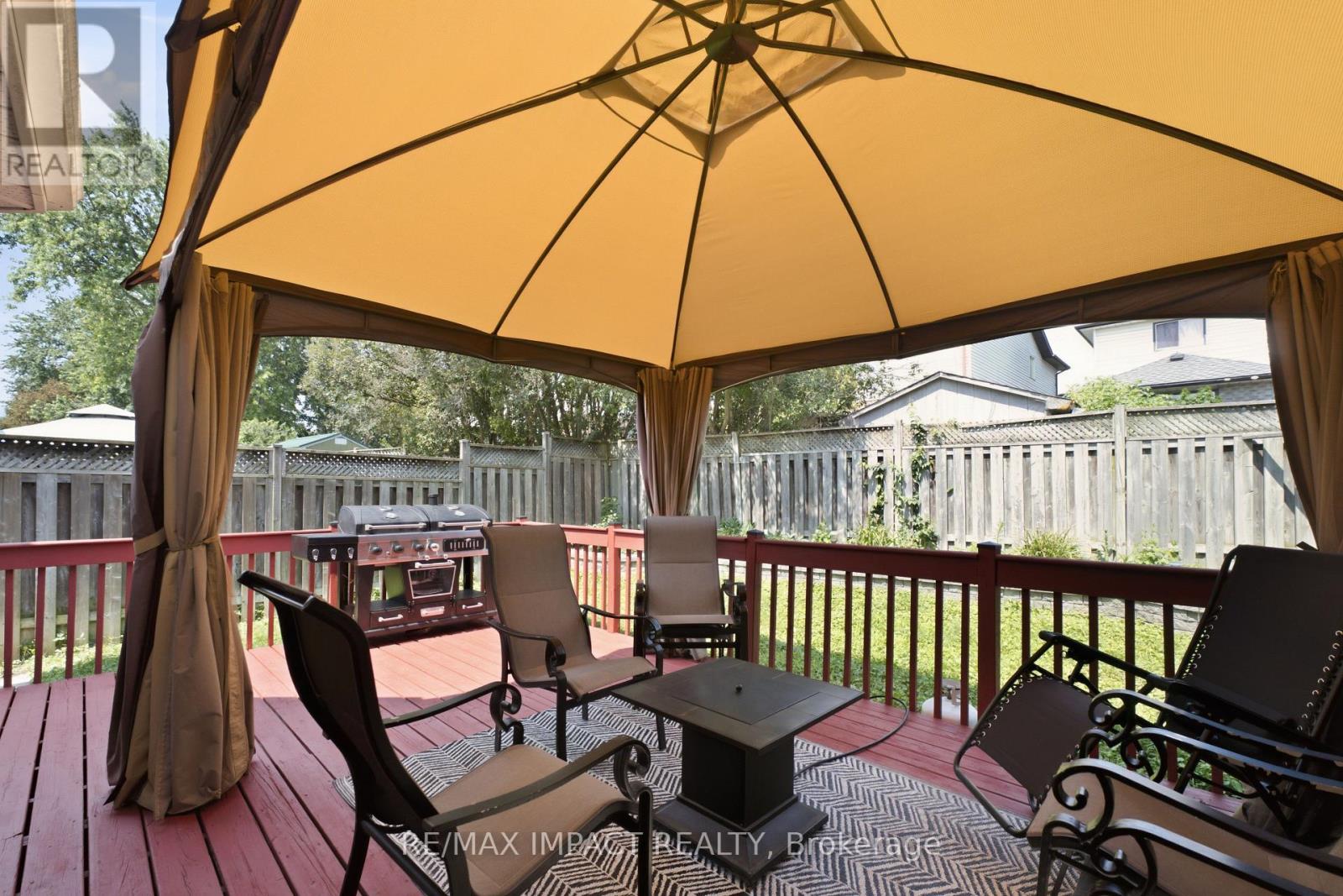 106 MCFEETERS CRESCENT - Image 33