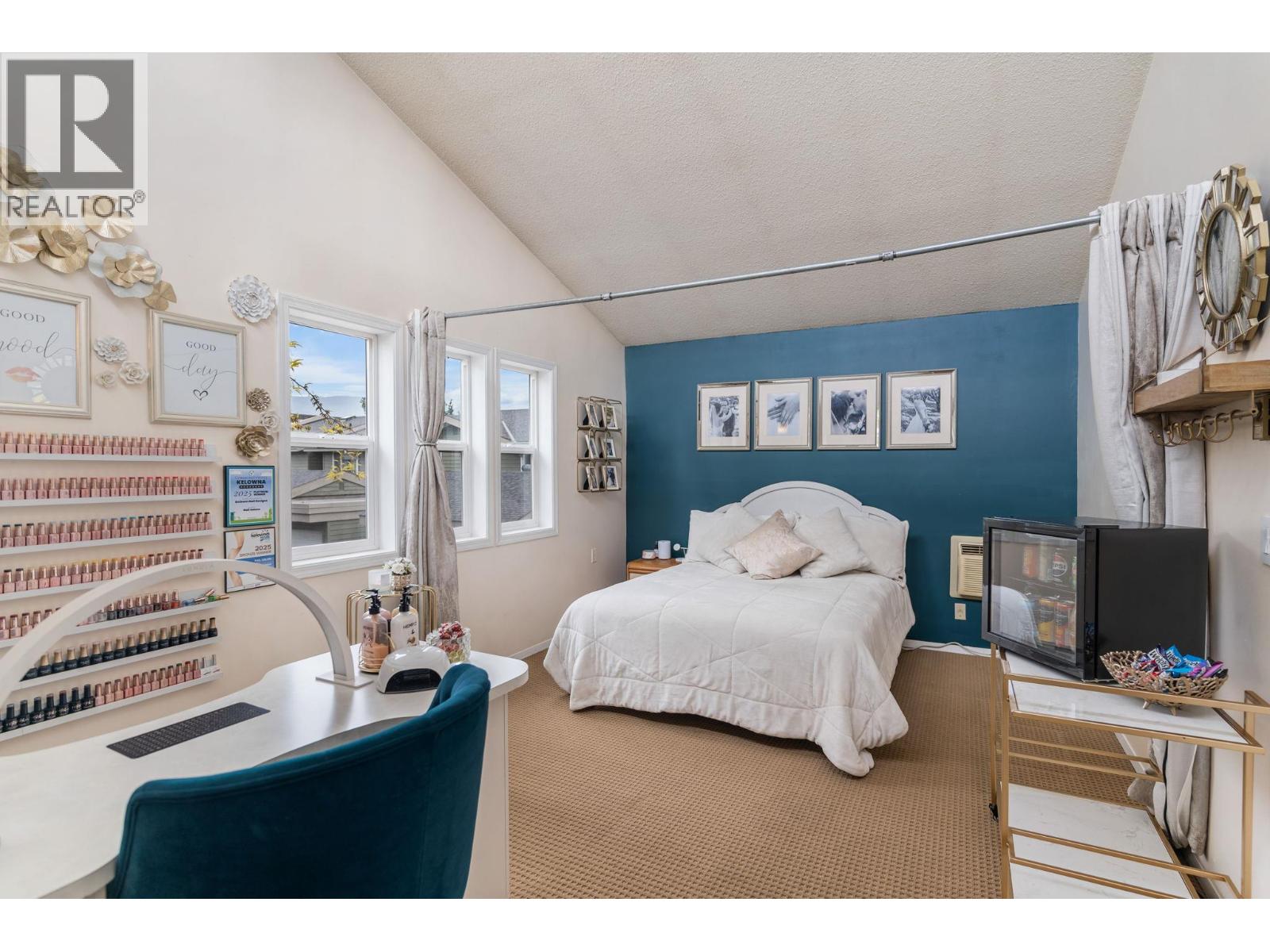 #13 1950 Burtch Road - 21