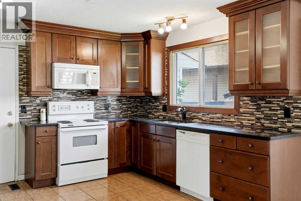 172 Templemont Drive Northeast - Photo 12