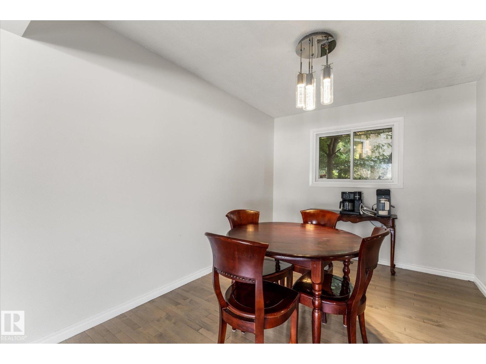 3 WINDERMERE Drive S - Photo 12