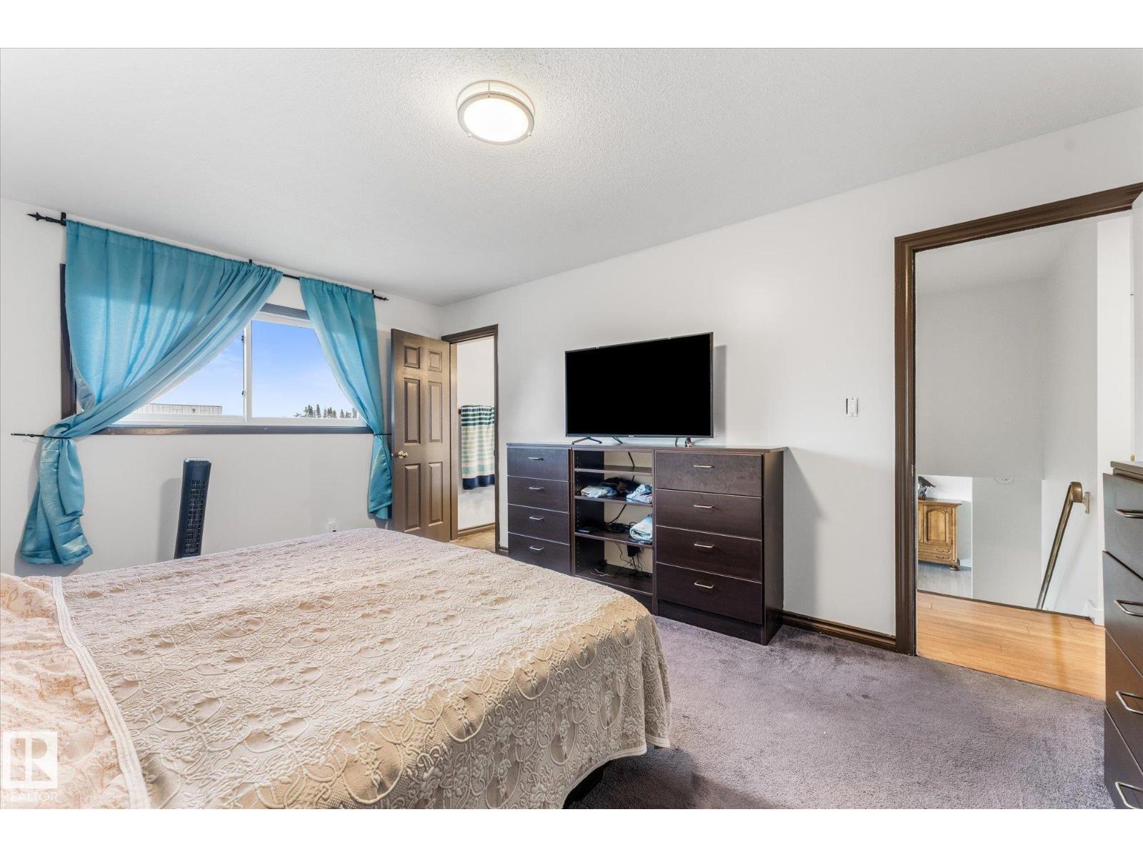 3 WINDERMERE DR S - 20