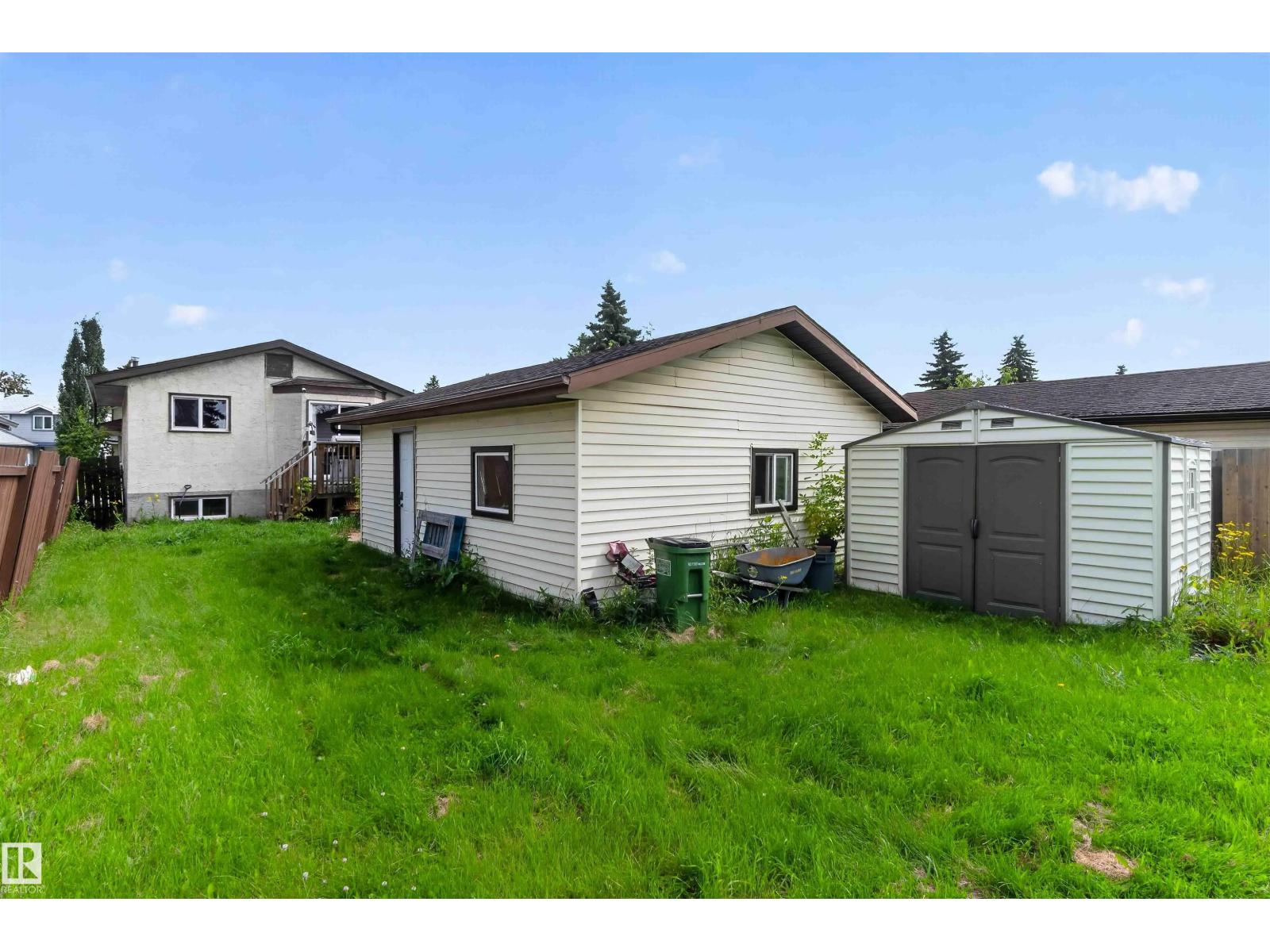 17132 96 ST NW - 34