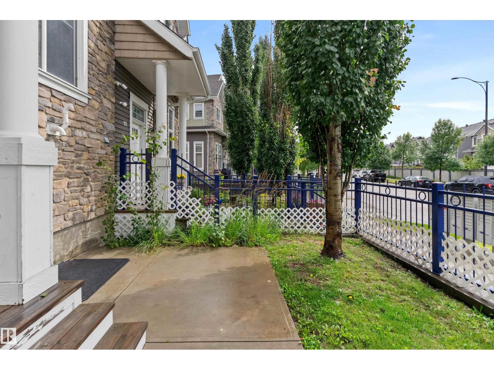 98 4050 SAVARYN Drive SW - Photo 8