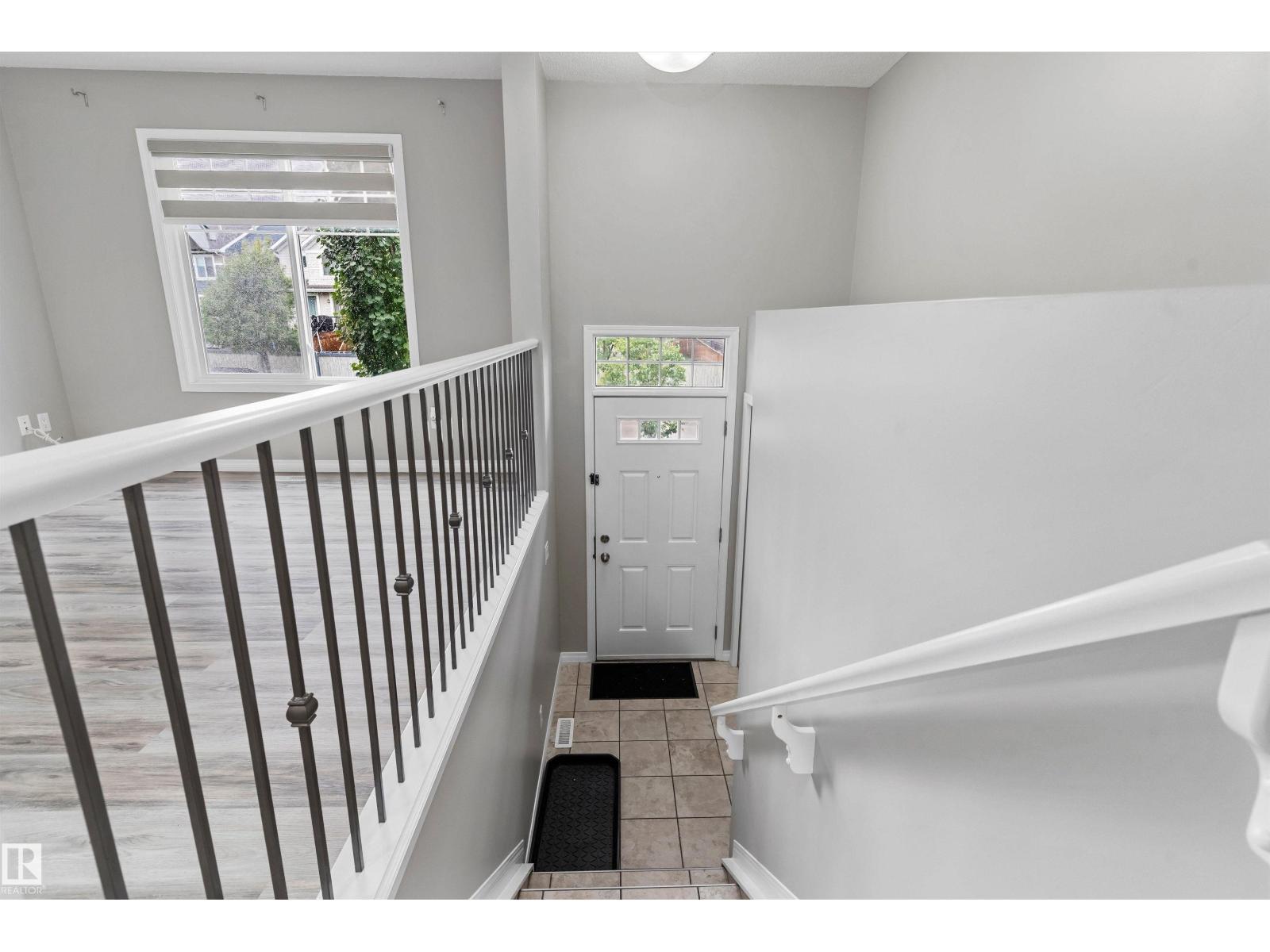 98 4050 SAVARYN Drive SW - Photo 9