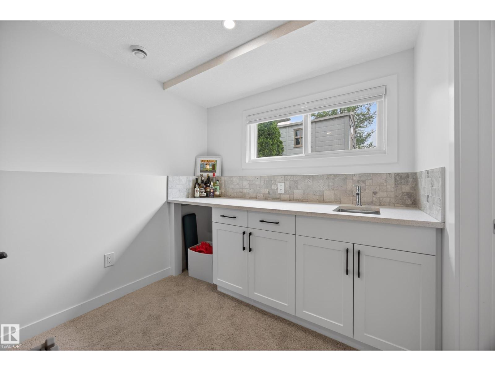 9915 154 ST NW - 20