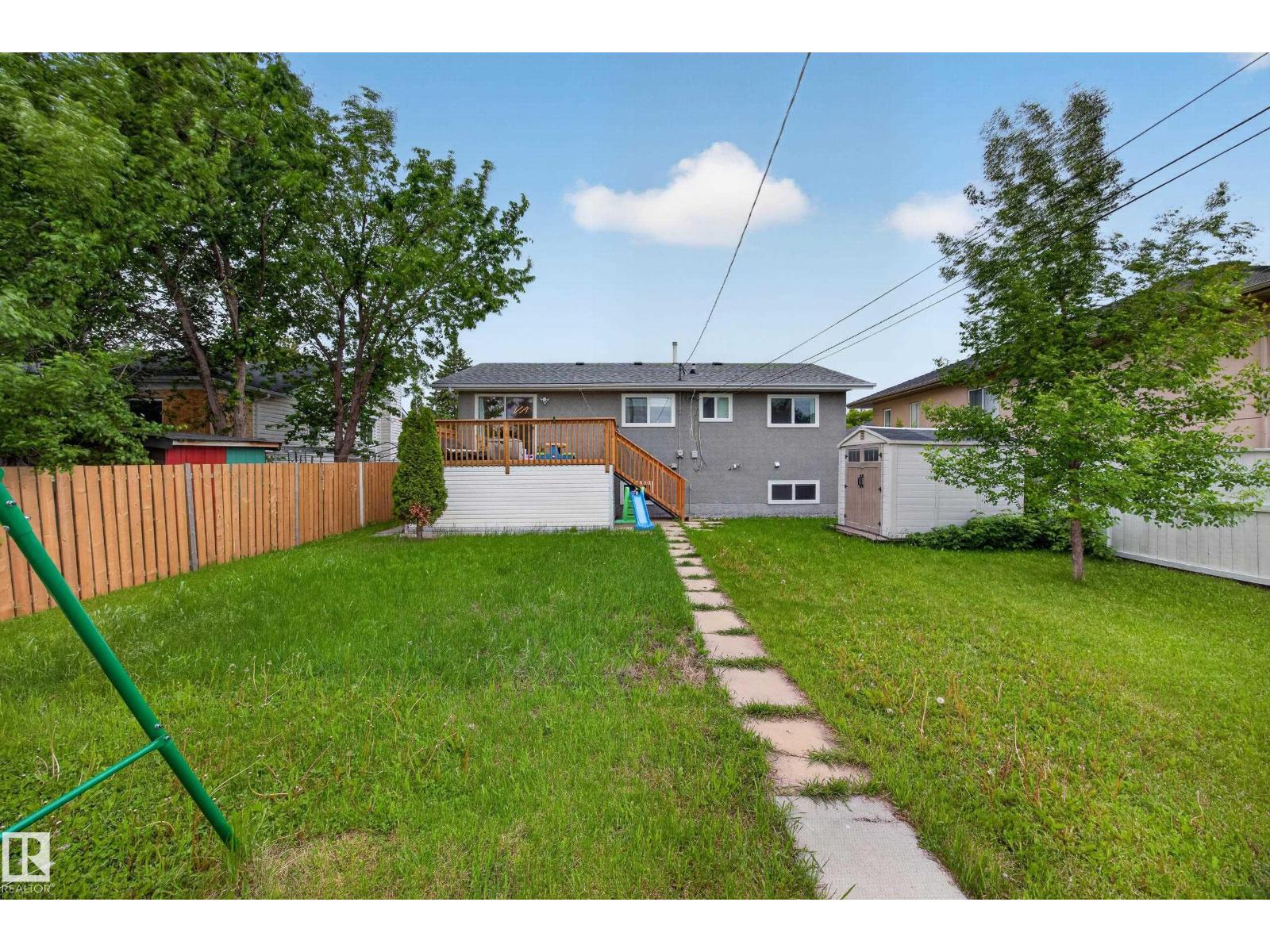 9915 154 ST NW - 29