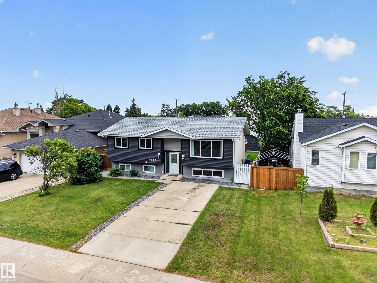9915 154 ST NW - 36
