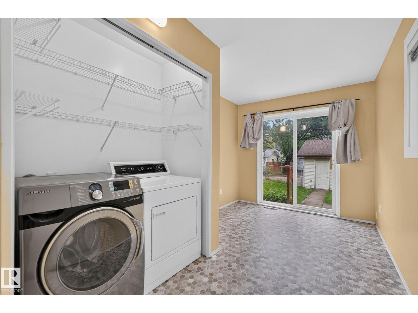 6261 112A Street NW - Photo 12