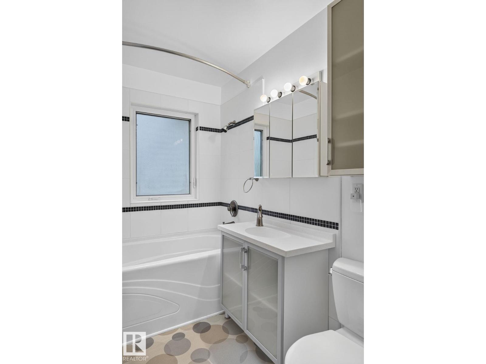 6261 112A Street NW - Photo 16