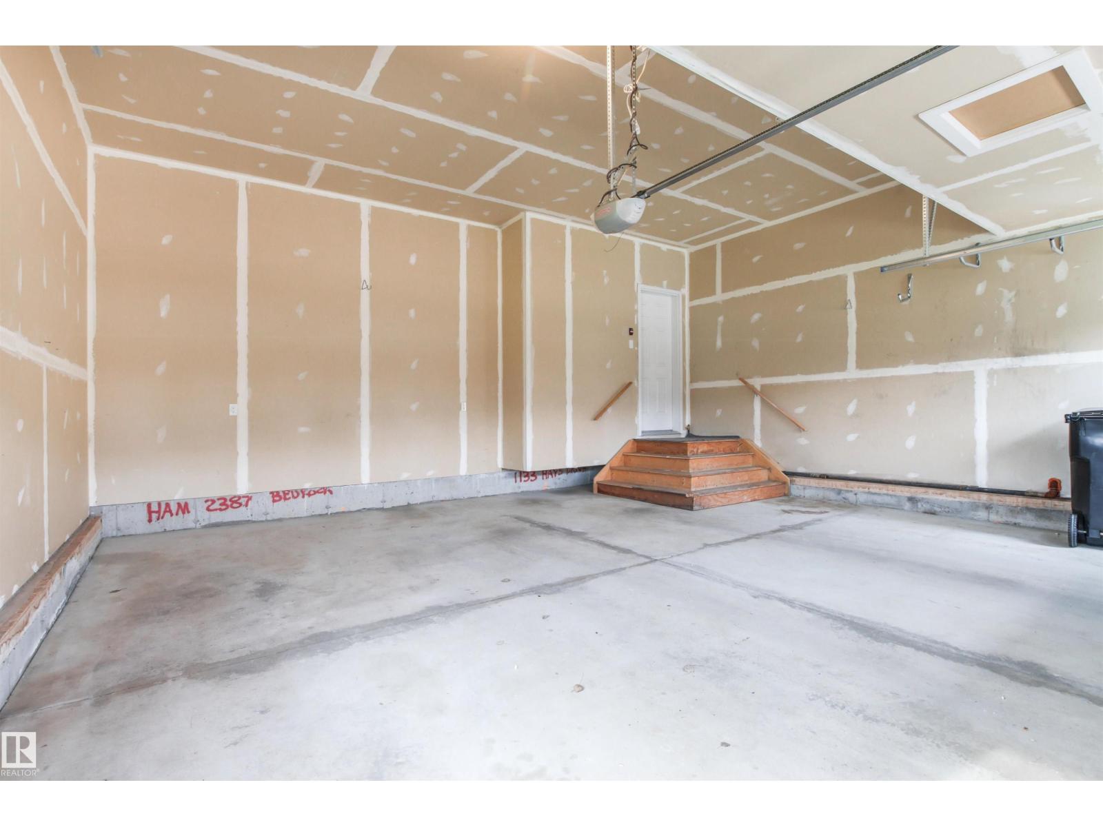 1133 HAYS DR NW - 38