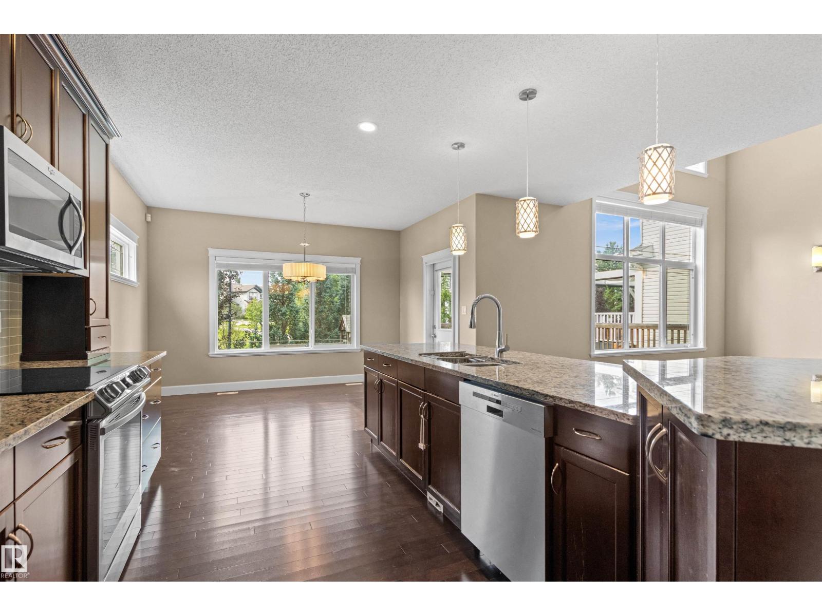 1133 HAYS Drive NW - Photo 13