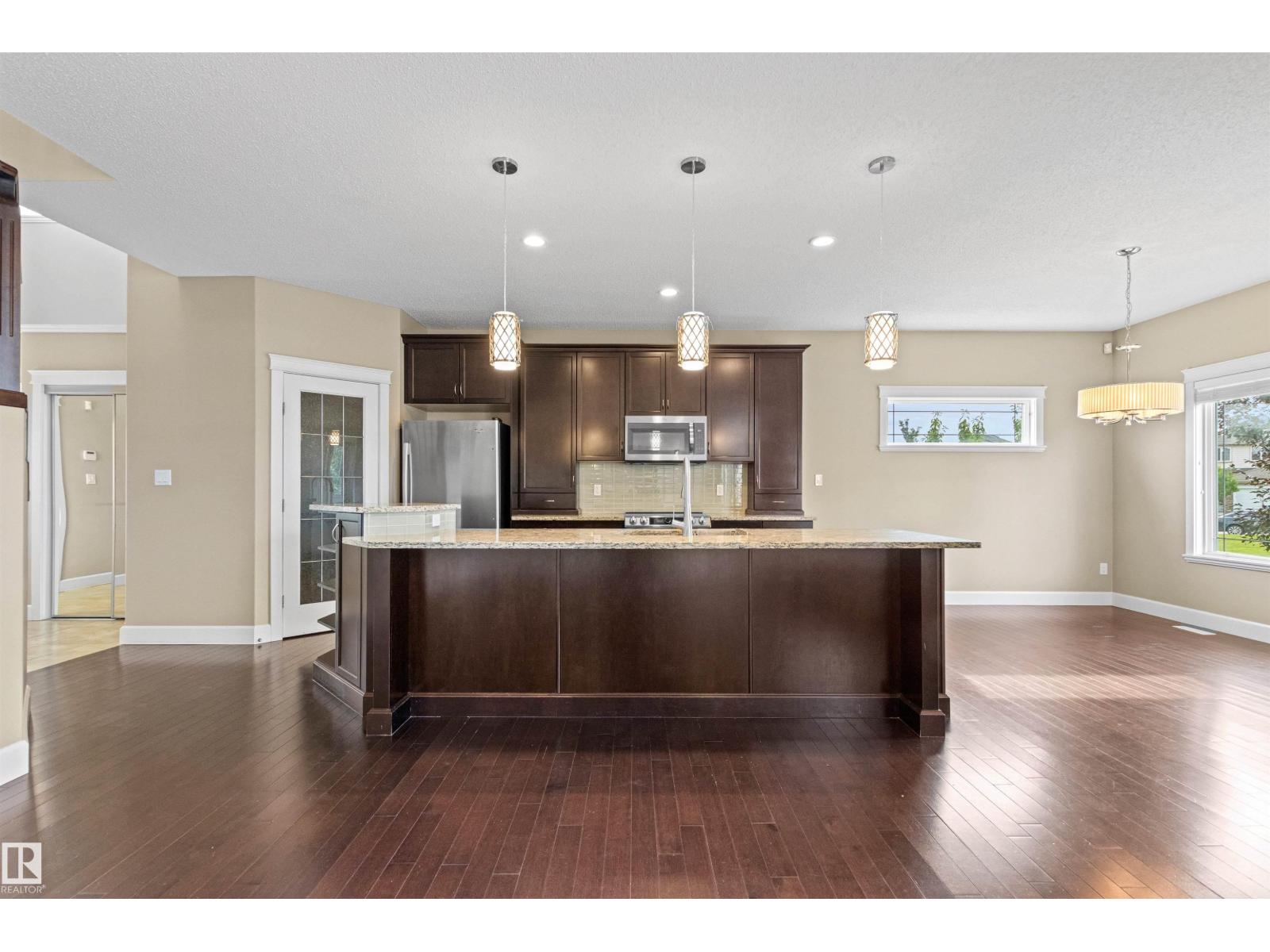 1133 HAYS Drive NW - Photo 11