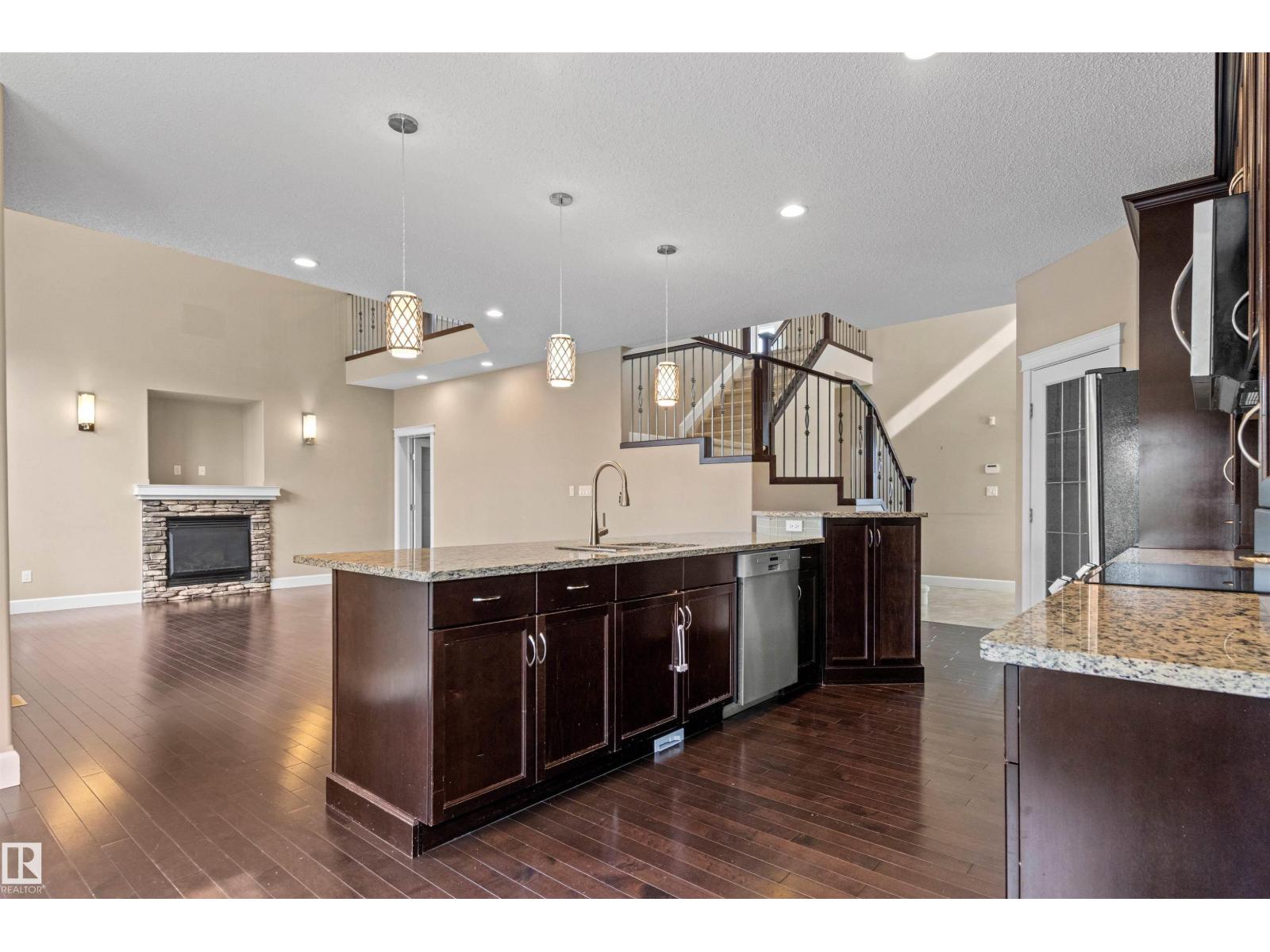 1133 HAYS Drive NW - Photo 12