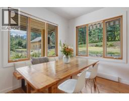 3 Walkerville Estates, Pemberton, BC V0N2L0 Photo 10