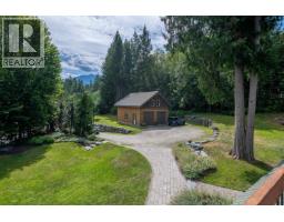 3 Walkerville Estates, Pemberton, BC V0N2L0 Photo 32