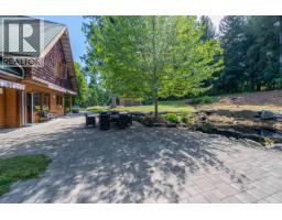 3 Walkerville Estates, Pemberton, BC V0N2L0 Photo 35