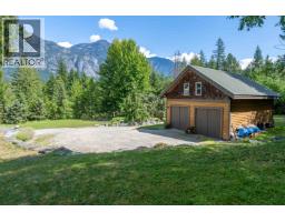 3 Walkerville Estates, Pemberton, BC V0N2L0 Photo 37