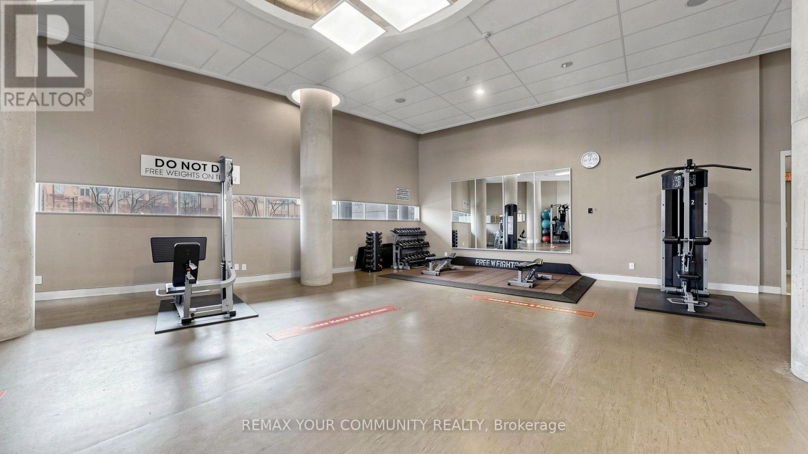 #215 273 SOUTH PARK ROAD - Image 36