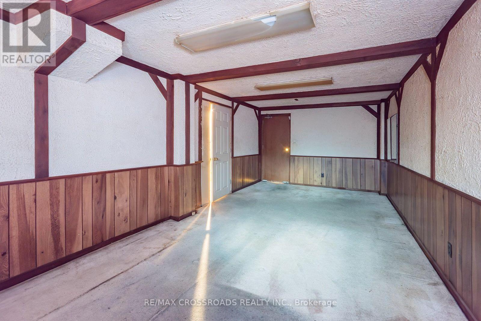 #93 100 BURROWS HALL BOULEVARD - 30