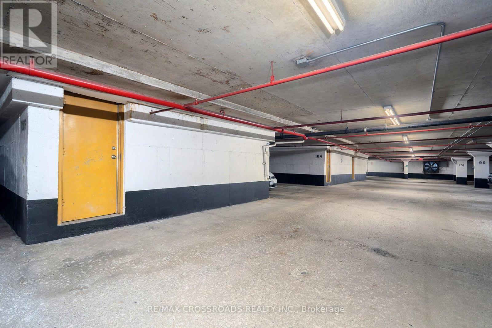 #93 100 BURROWS HALL BOULEVARD - 39