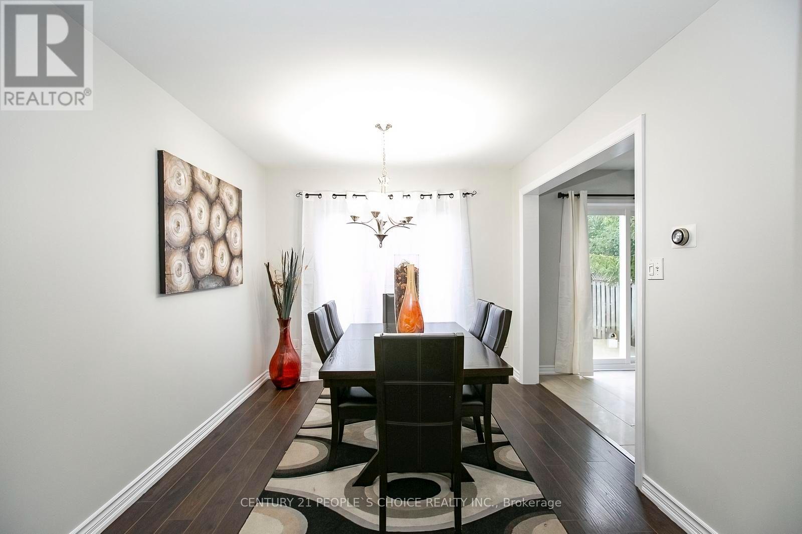 90 WHITE TAIL CRESCENT - 11