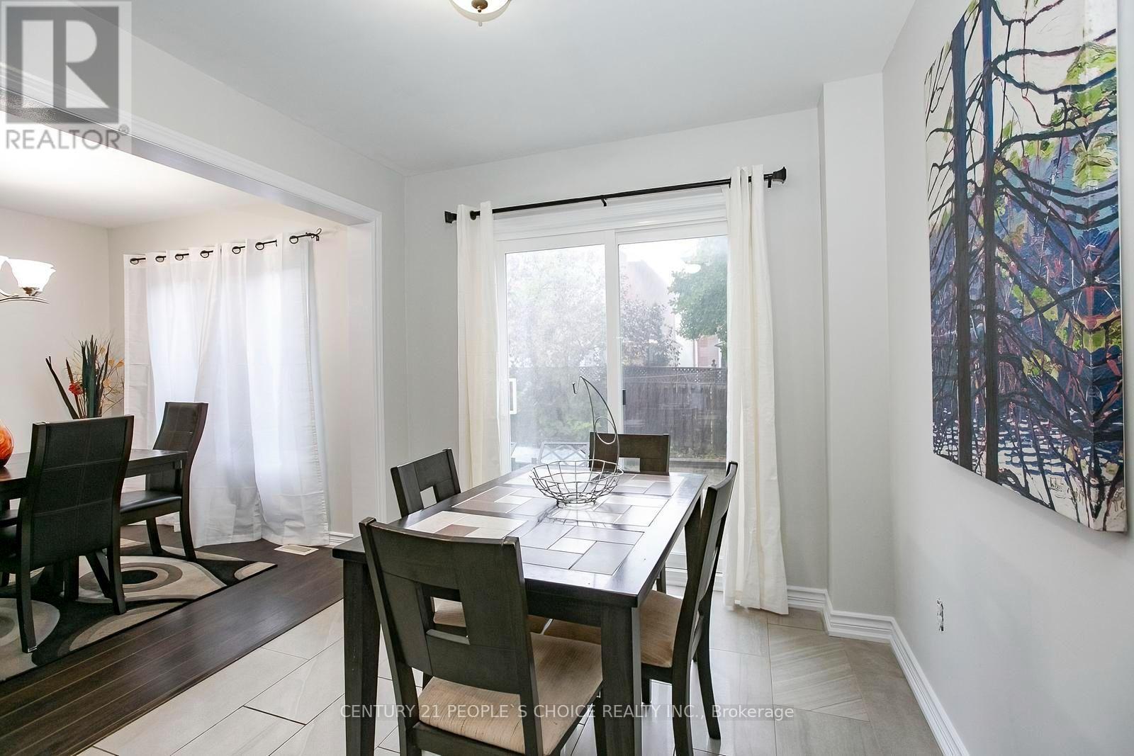 90 WHITE TAIL CRESCENT - 18