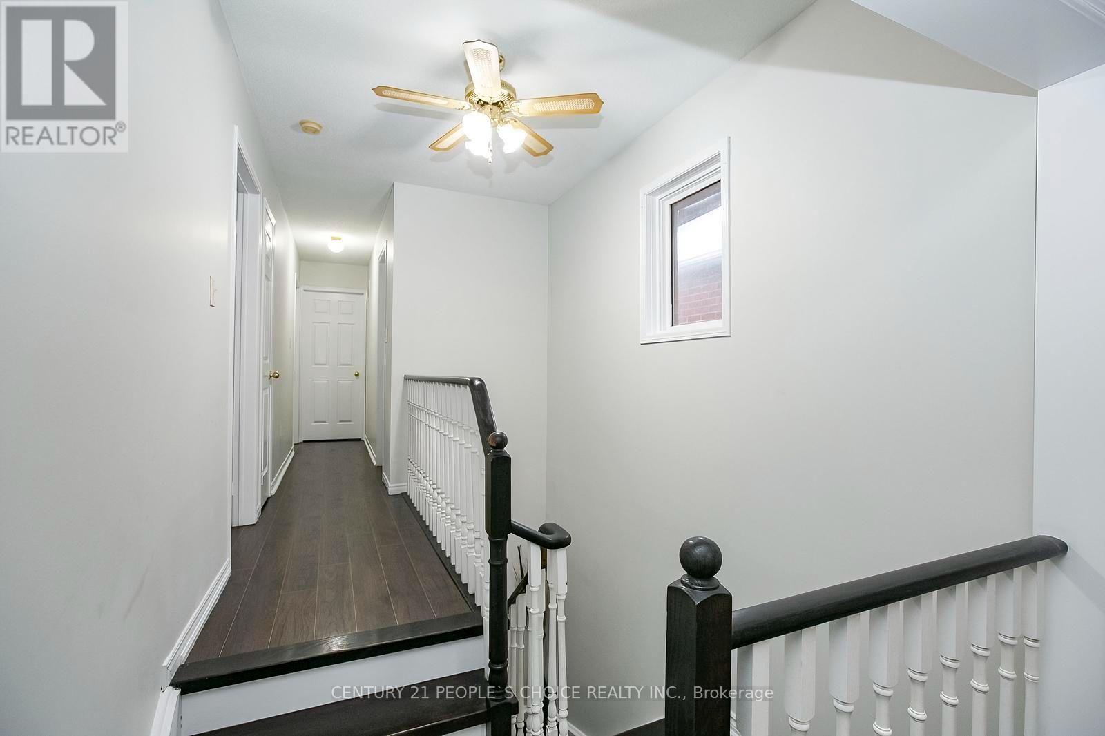 90 WHITE TAIL CRESCENT - 23