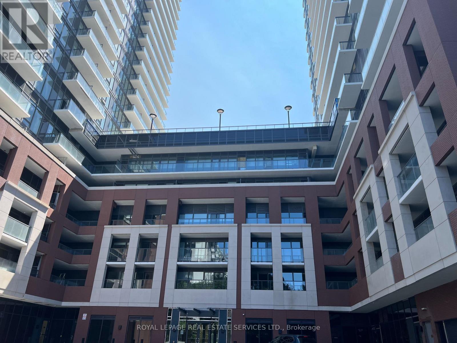 Photo of 4010 Eglinton Avenue
