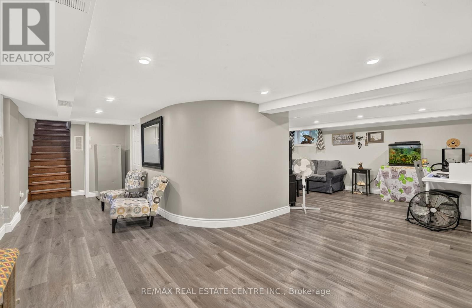 12429 WOLSELEY STREET - 22