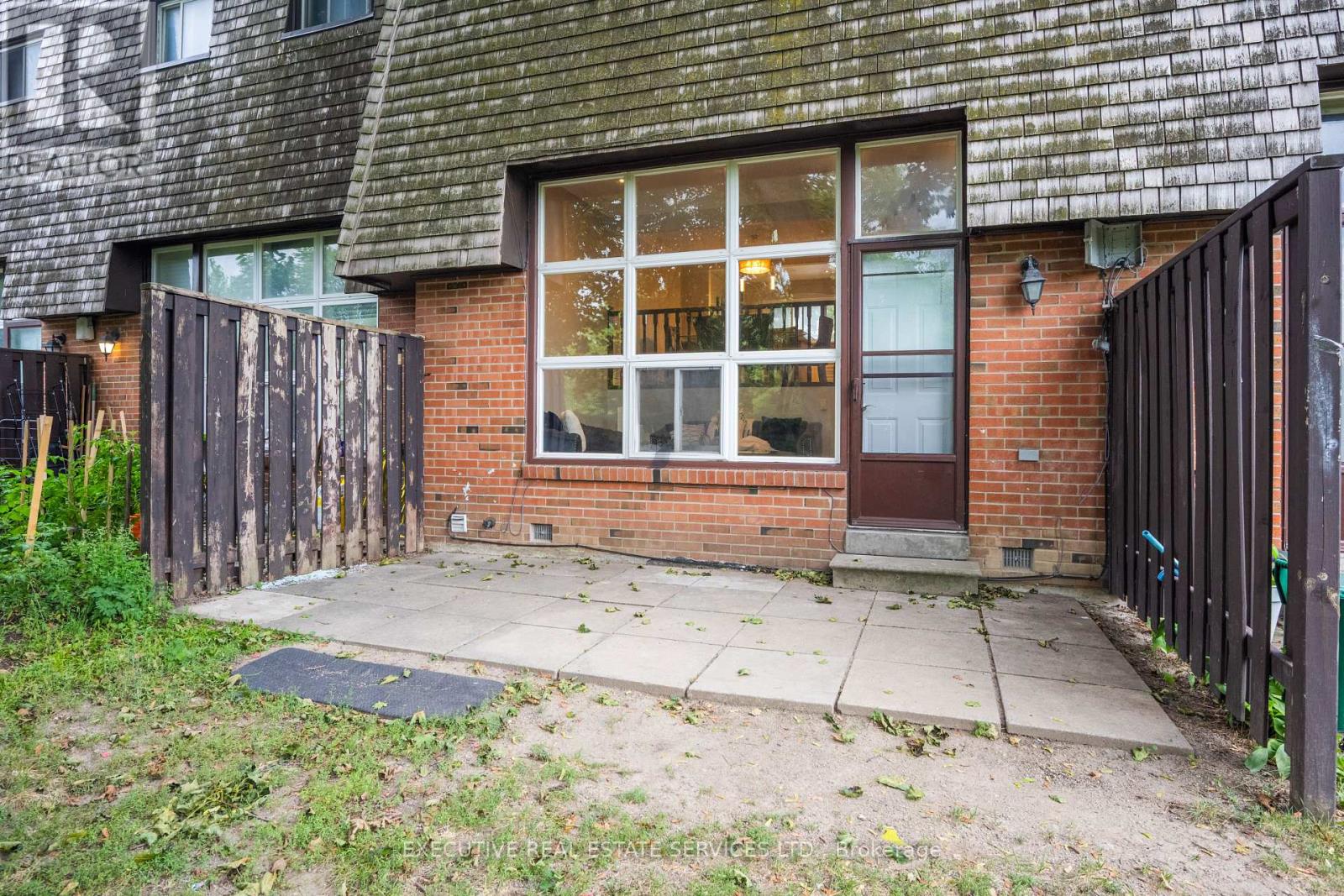 68 BRIAR PATH NW - 17