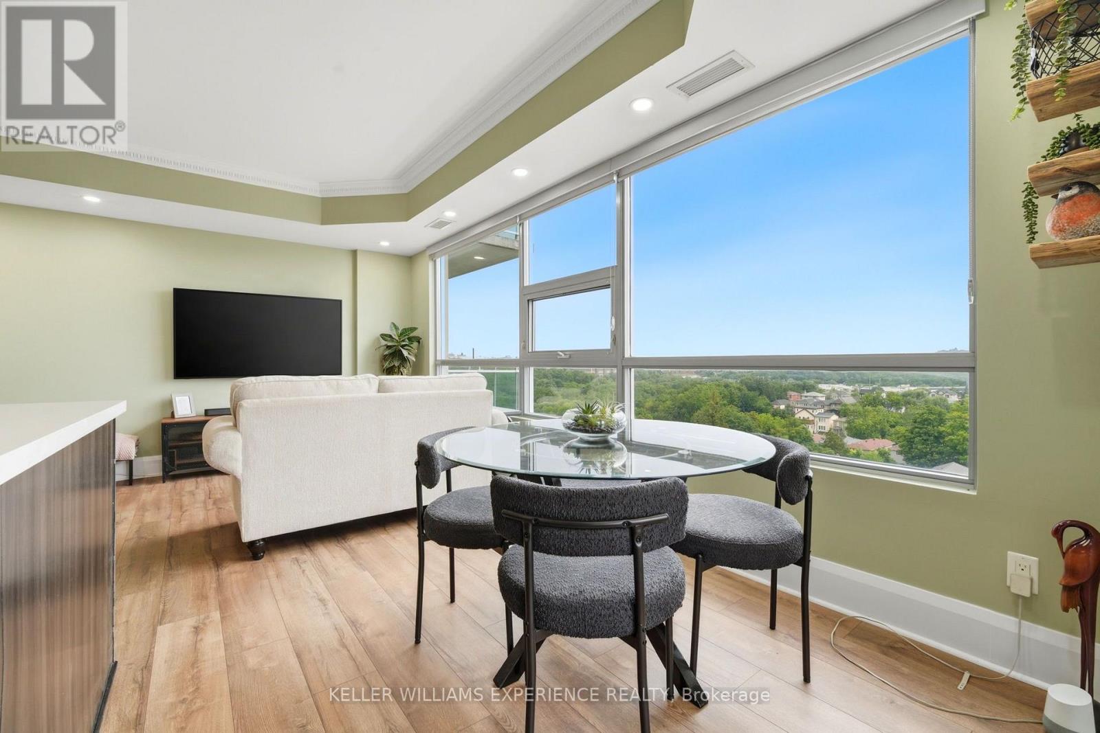 #903 2464 WESTON ROAD - 17