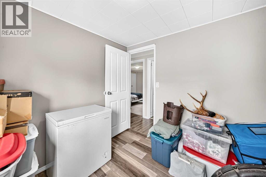 6017 52 Avenue - Photo 16