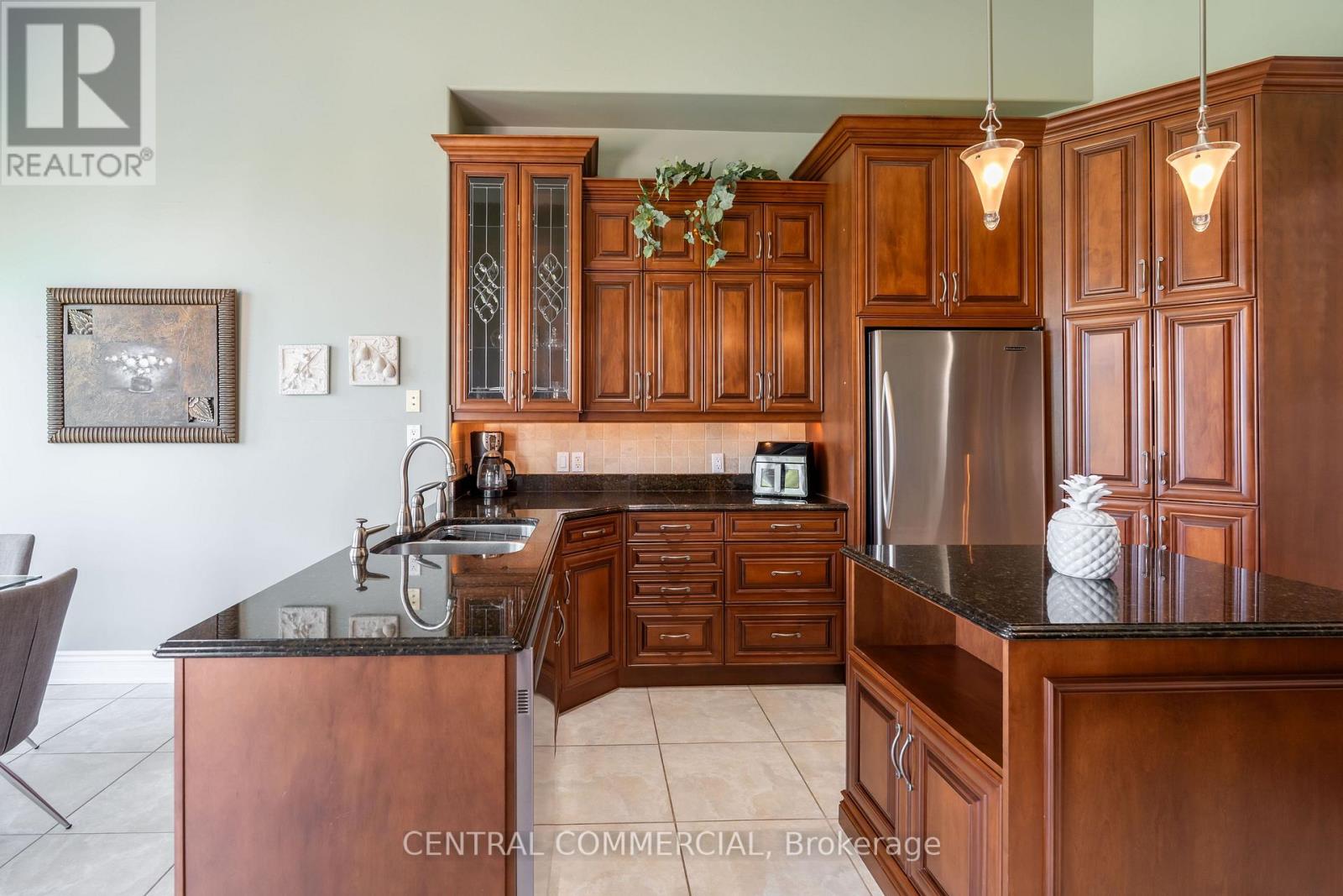 4266 BLUEPOINT DRIVE - Image 21