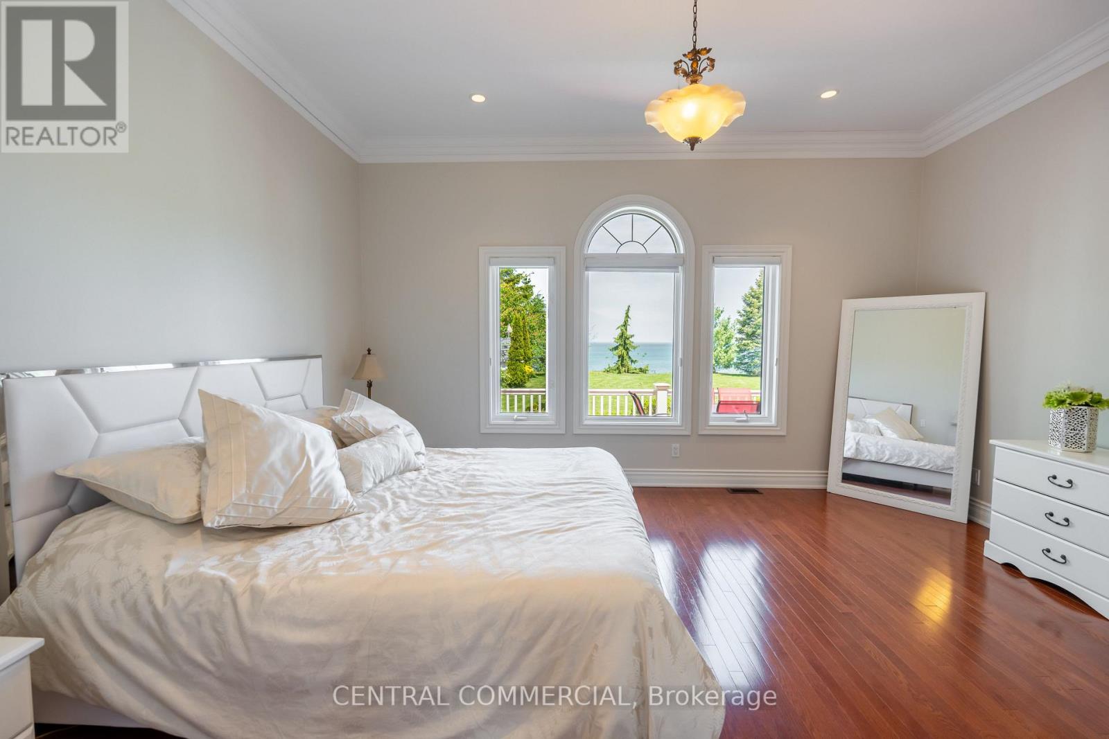 4266 BLUEPOINT DRIVE - 25
