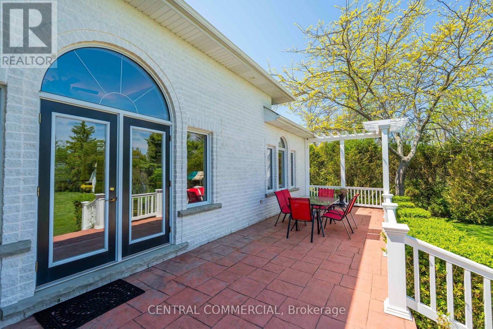 4266 BLUEPOINT DRIVE - Image 45